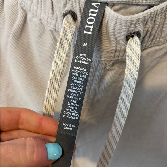 Men's Vuori Optimist Cream Corduroy Shorts sz M $88 - Picture 4 of 6